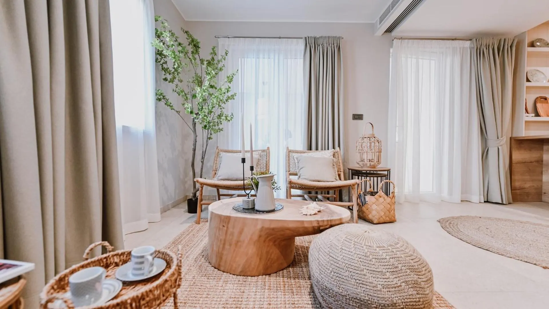 Apartment Malin Quattro With Private Jacuzzi Vantacici